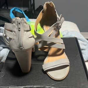 Elegant Gray Women's Heeled Sandals